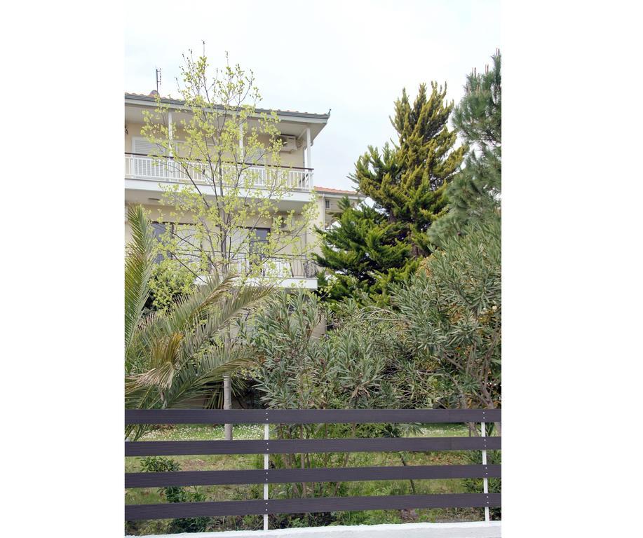 Hotel Geromichalos Paralia Skotinis Luaran gambar