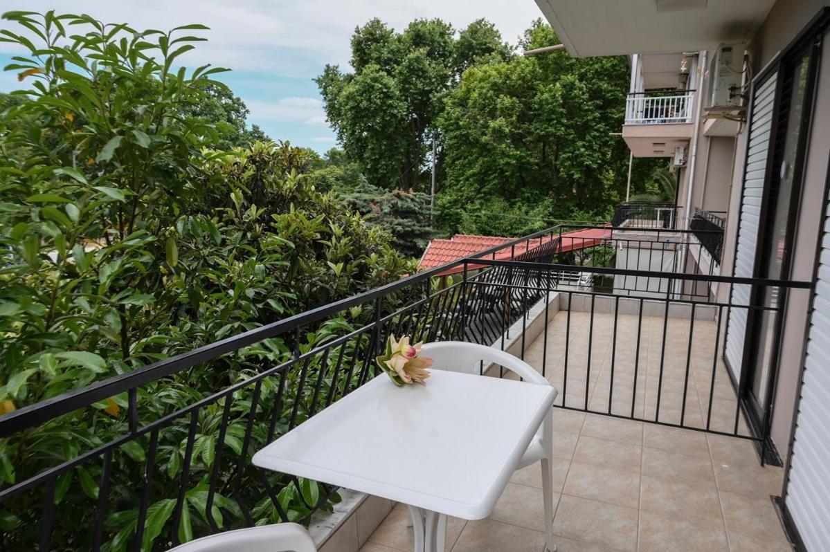 Hotel Geromichalos Paralia Skotinis Luaran gambar