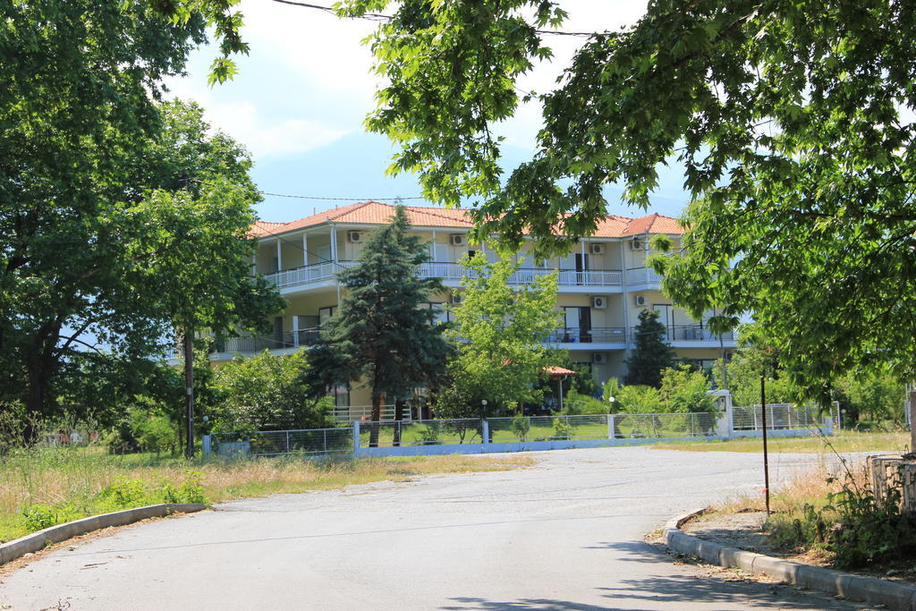 Hotel Geromichalos Paralia Skotinis Luaran gambar